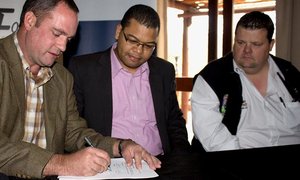 Sanlam and Forum of Community Journalists sign MOU for training support